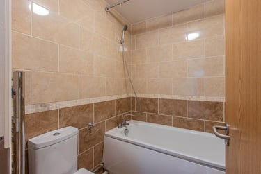 2 bed house, Richmond Crescent, City Centre, Cardiff, CF243AH - Image 6